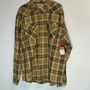 Wrangler mens long sleeve button up -NWT Olive & Black